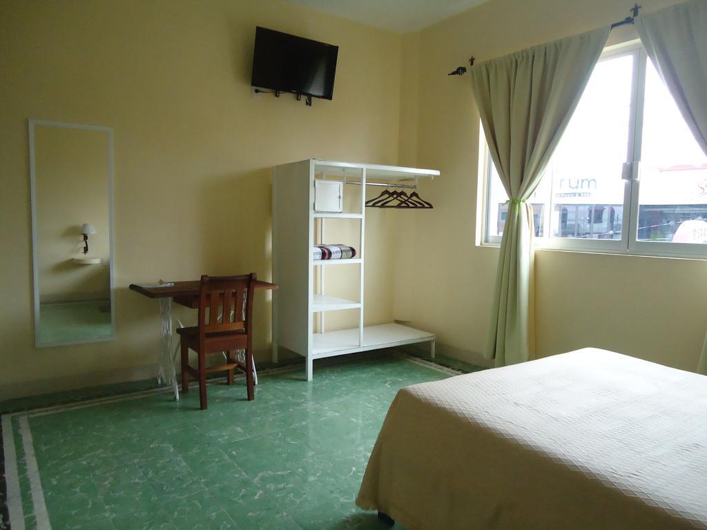 Hotel Suites Córdoba Habitación foto